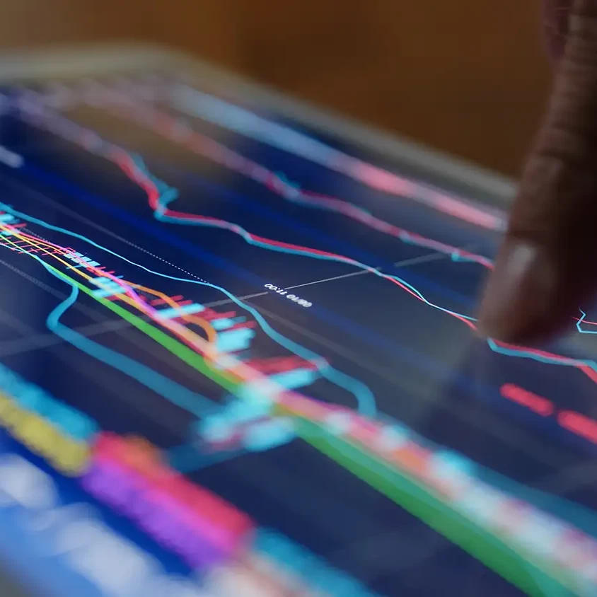 touchpad che mostra un analisi dei dati